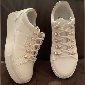 NINE WEST Women's Prance Sneaker, Used once, Size 6.5